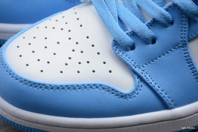 1st Kicks Shoes AO9944-441 Jordan (W) Low UNC 1 Air 0701